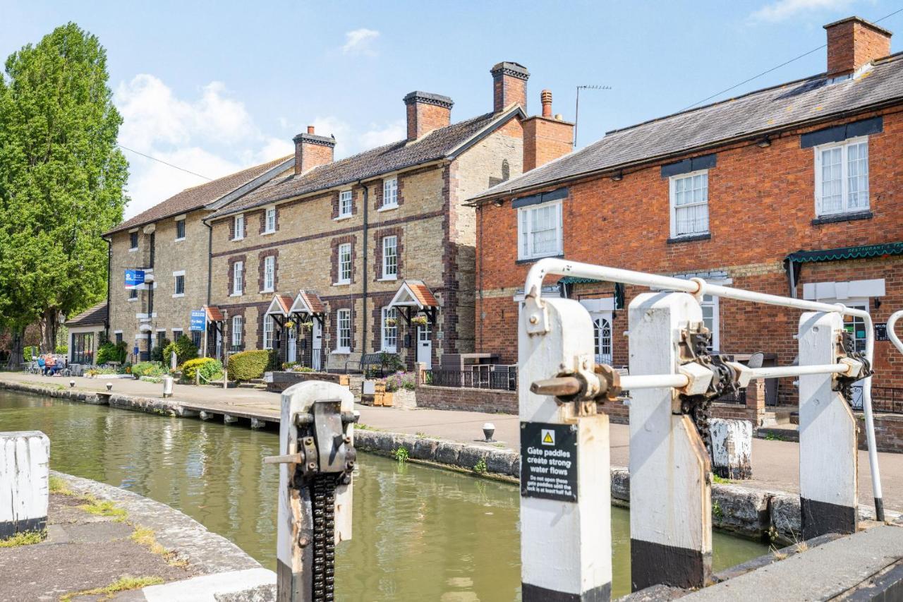 4 Canalside Cottages Towcester Luaran gambar